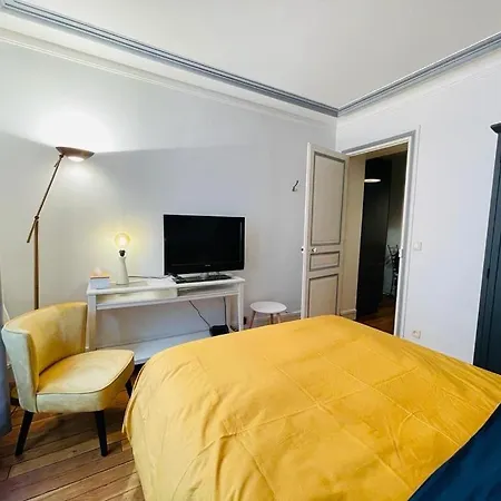 Tour Eiffel - Invalides Appartement *
